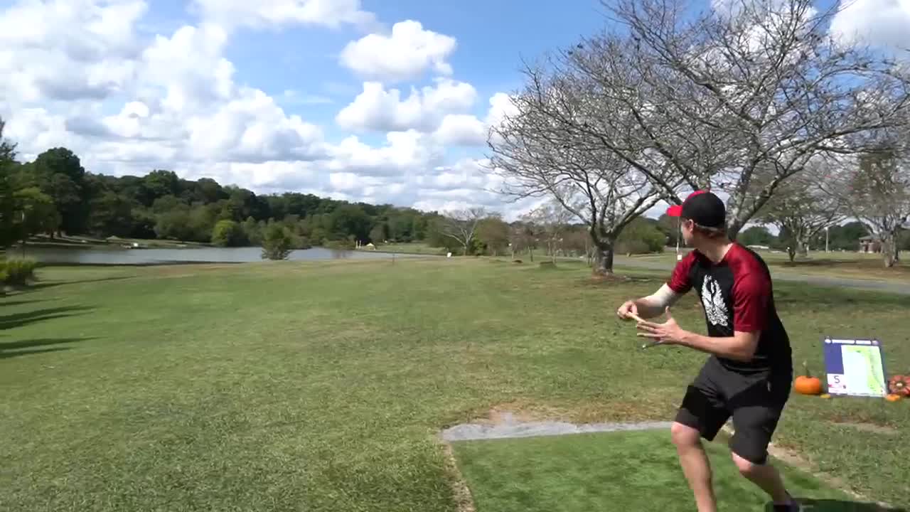 PLAYING THE TOUGHEST COURSE IN THE WORLD!?! (USDGC)