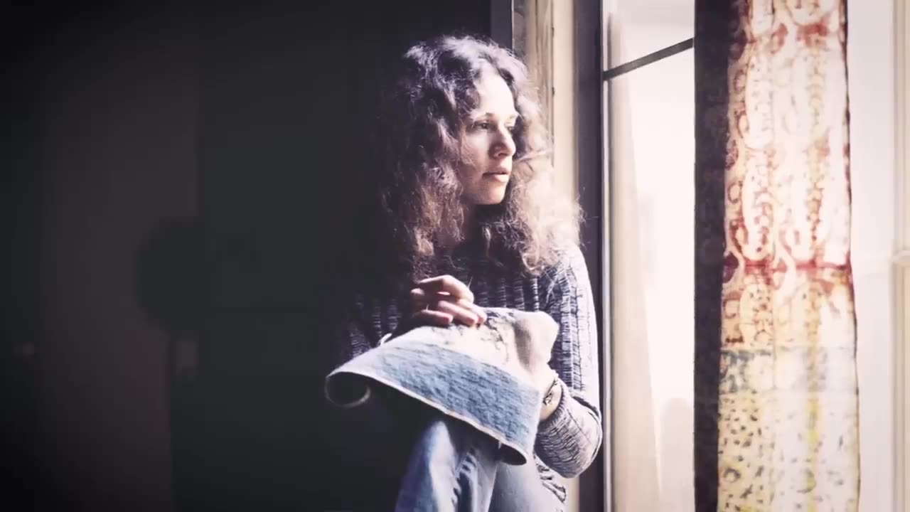 How Carole King Revolutionized '70s Music