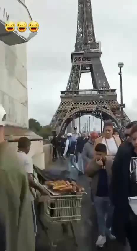 ΔΕΙΤΕ ΤΙ ΚΑΝΟΥΝ ΕΠΕΝΔΥΤΕΣ ΣΤΟΝ ΠΥΡΓΟ ΤΟΥ ΑΙΦΕΛ.