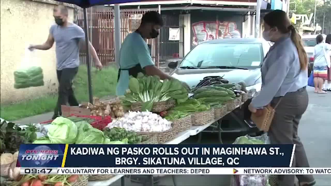 Kadiwa ng Pasko rolls out in Maginhawa St., Brgy. Sikatuna Village, QC