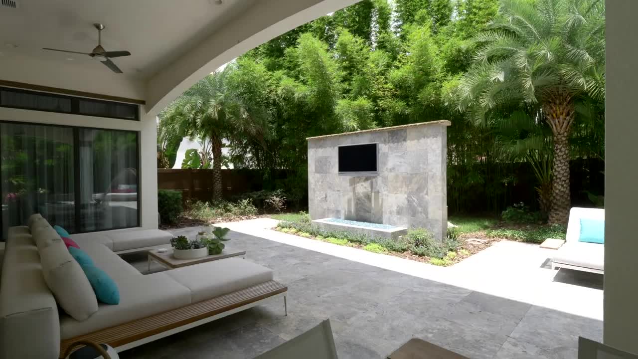 Contemporary custom home in the heart of Dr Phillips