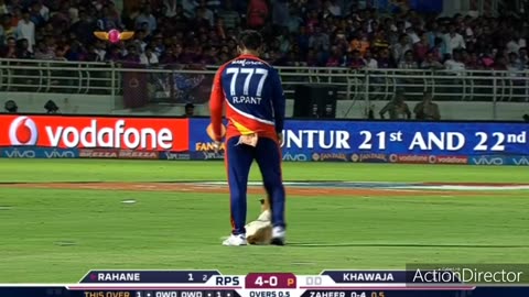 "Bow-Wow Cricket Carnival: Dog's Comedy Act Steals the Show in IPL Field Funnies!"
