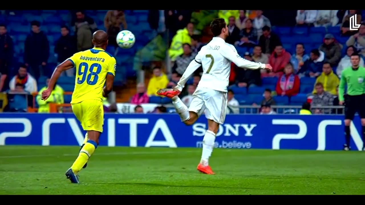 Cristiano Ronaldo Creative Passing Skills - Best Skill Passes Ever