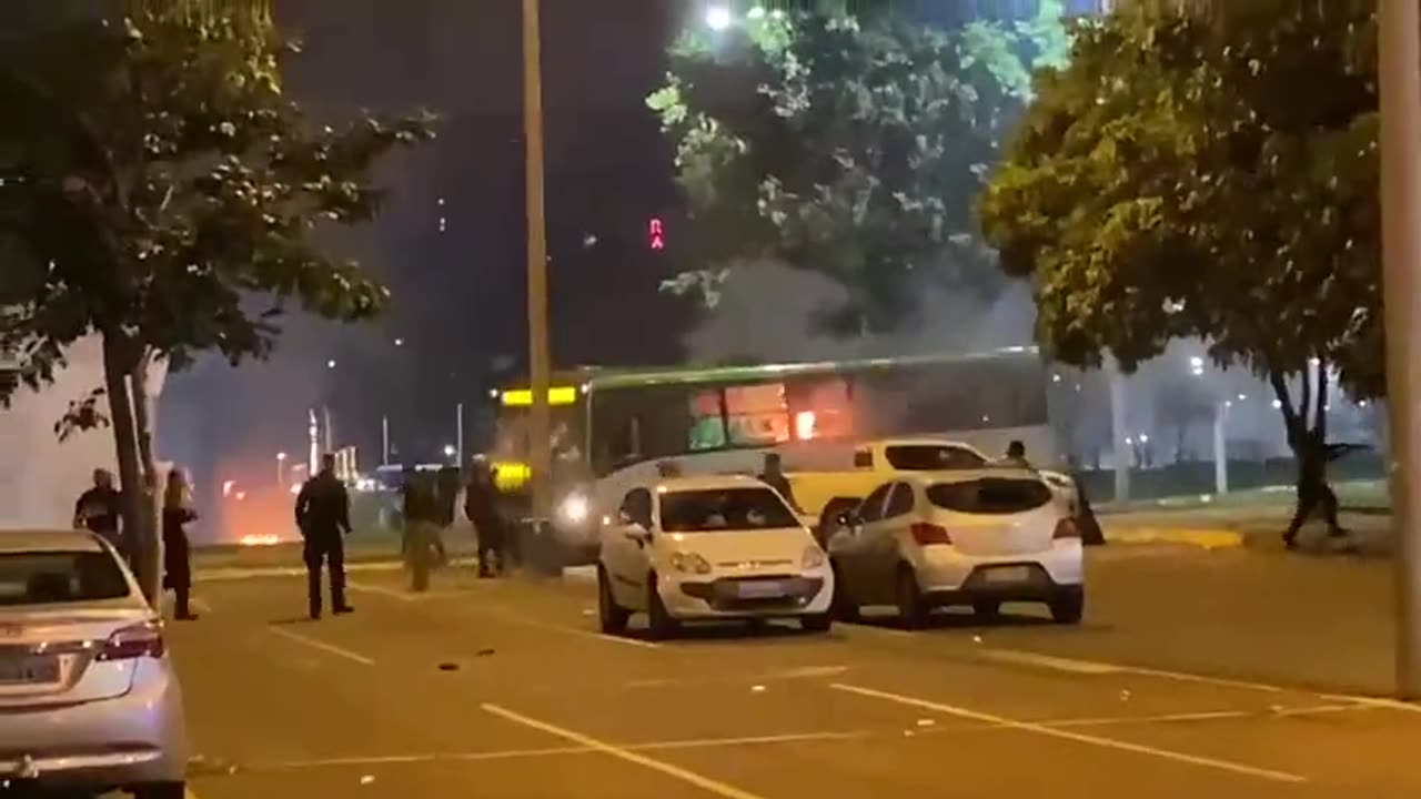 Leadership of Brazilian Spring protests, Cacique Cererê arrested by Federal Police in Brasília