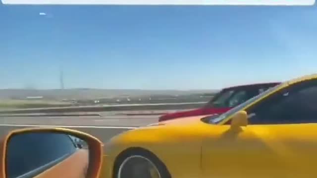 255 Gtr R35 vs Toyota Supra 310km