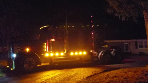 HOOKING UP THE FLATBED IN THE DARK