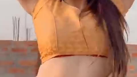 Hot Dance Perform by A Hot Indian Lady