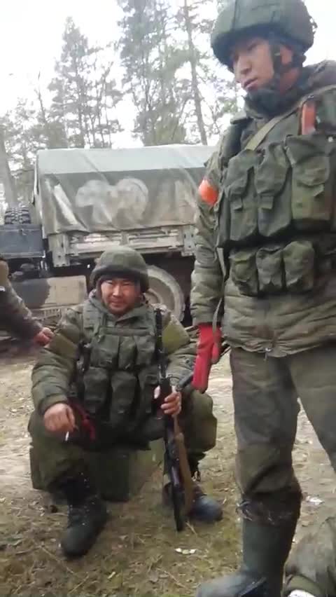 Soldiers of the Republic of Tuva belonging to the Russian army.