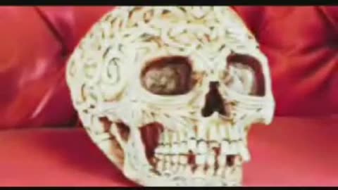 Ex-agente del FBI habla de los Illuminati y rituales satánicos