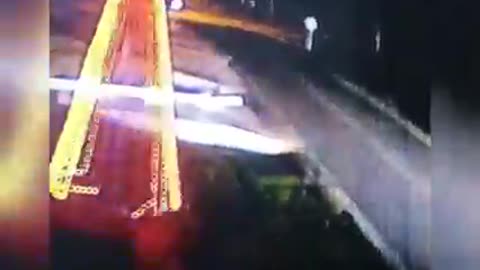 ¡Imprudencia fatal! Murió joven arrollado por camioneta frente a un motel