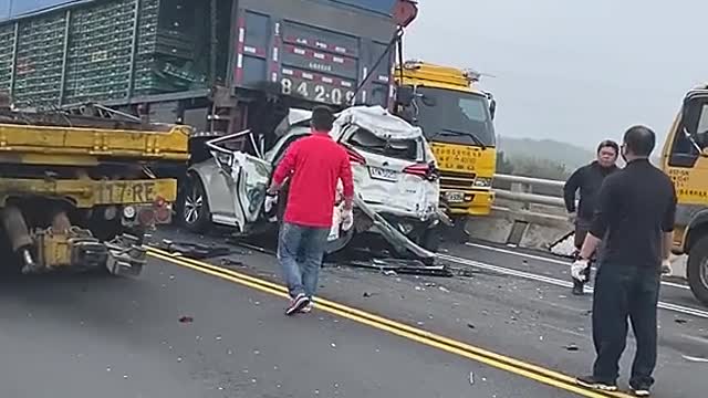 A news car is not as strong as a truck