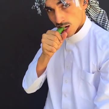 Maic in the video 😸