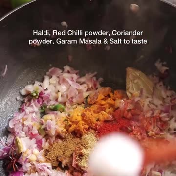 "Tantalizing Tomato Rice: A Burst of Flavor in Every Bite!"