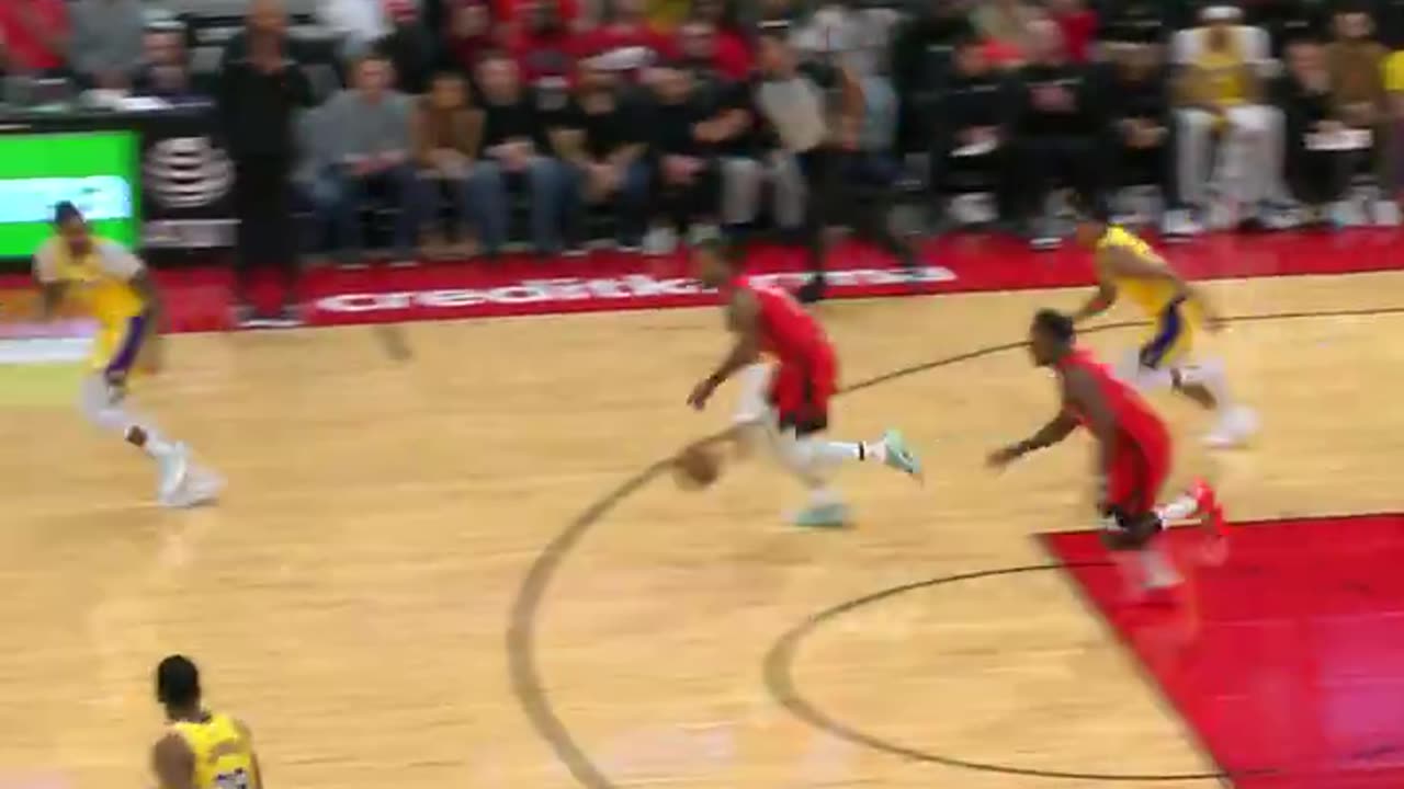 NBA - Cam Whitmore is getting BOUNCY in Houston! Peep these 3 dunks from the rookie 👀 Lakers-Rockets