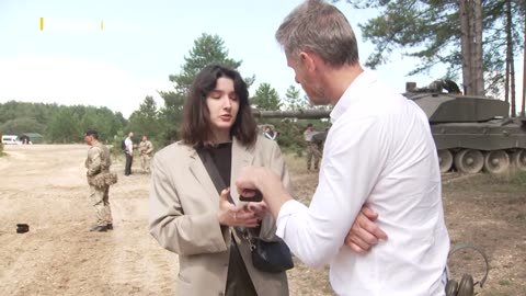 Royal Tank Regiment instructors on reality of training Ukrainian soldiers