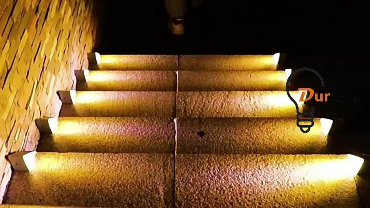 Solar Triangle waterproof stair lights