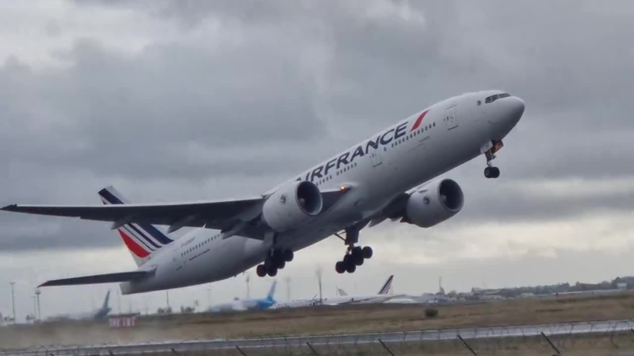 Air France beautiful Take off