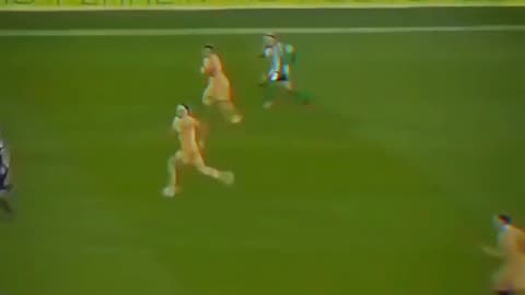 Barcelona's defense on counter attack 😲