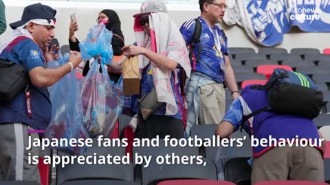 Keep Qatar Tidy Japan's rubbish collecting football fans become World Cup stars