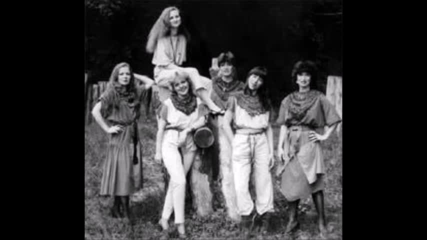 Můj chlap se toulá - Schovanky