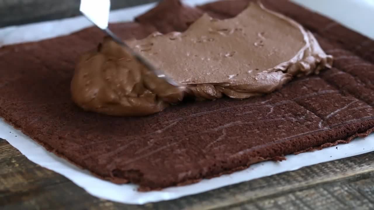 Chocolate Swiss Roll Recipe