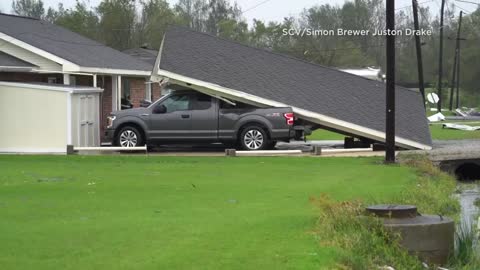 Watch: Powerful Hurricane Ida rips through Lafourche Parish, Louisiana