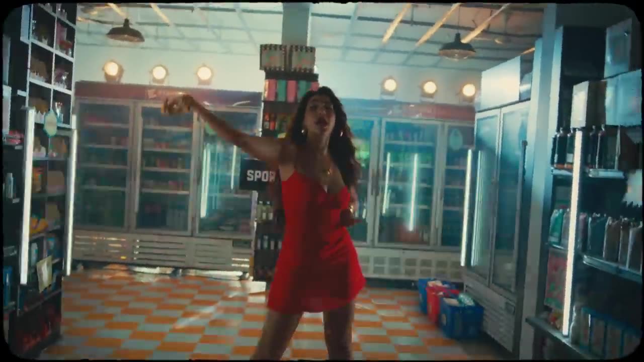 Fullhotmoviesong