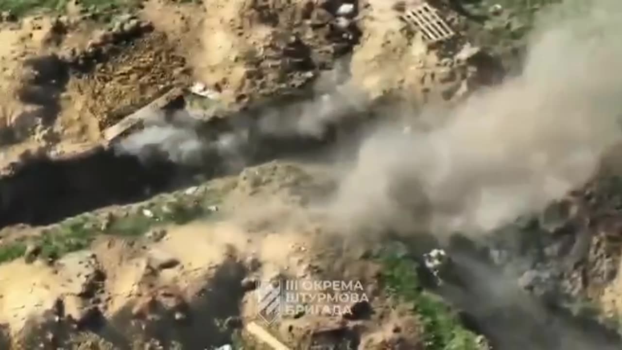 The third assault knocks the enemy out of position👏🏼🦾