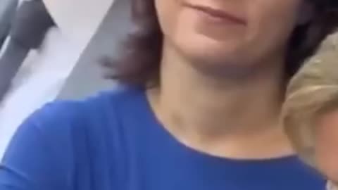 Merz macht Baerbock fertig wegen Brasilienreise