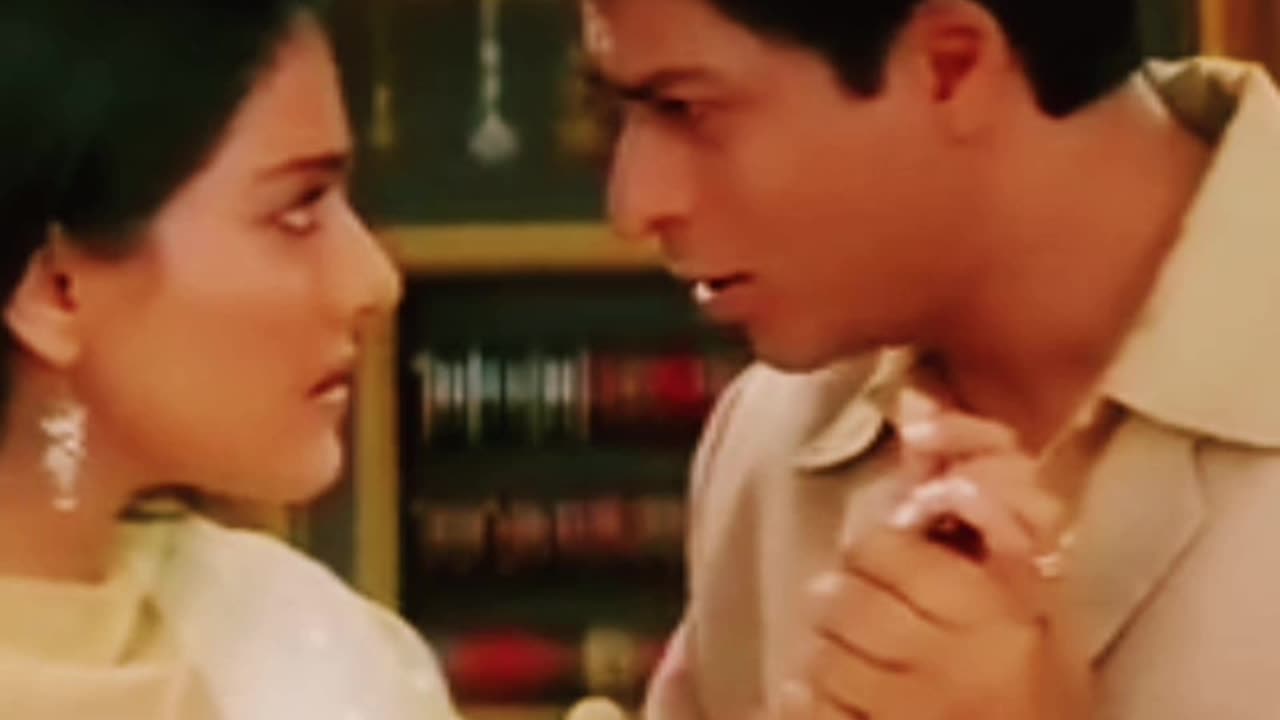 Indian muviz superhit kabhi khushi kabhi gam sahrukh khan amitabh bachan and kajol