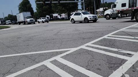 STREET WALKING McDONOUG GEORGIA USA