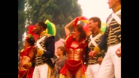 Culture Club - Karma Chameleon (Official Music Video)
