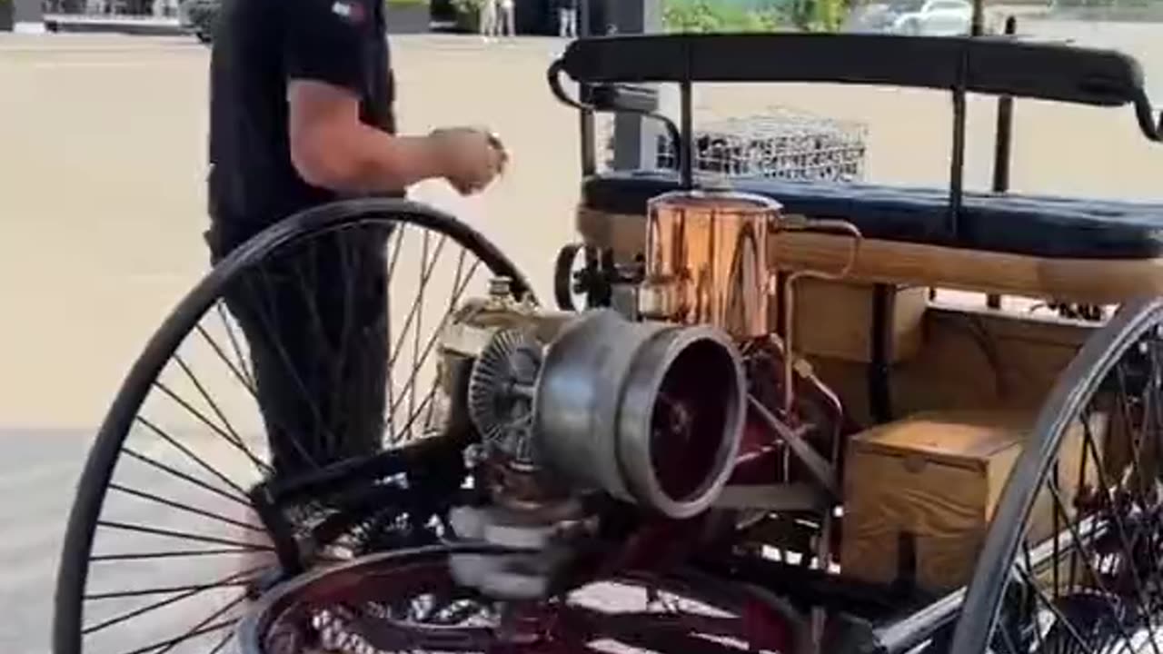 World's first car