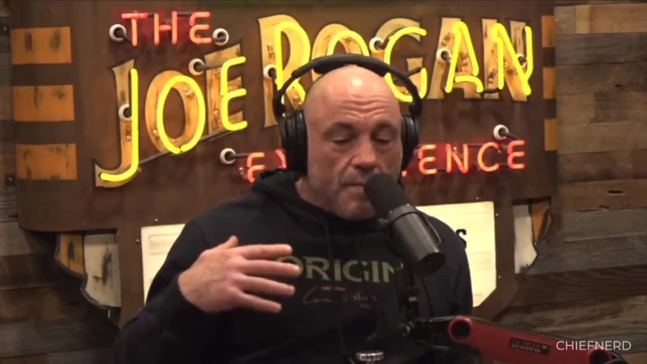 Joe Rogan on COVID: "Everyone at this point in time should realize that we got hoodwinked."..