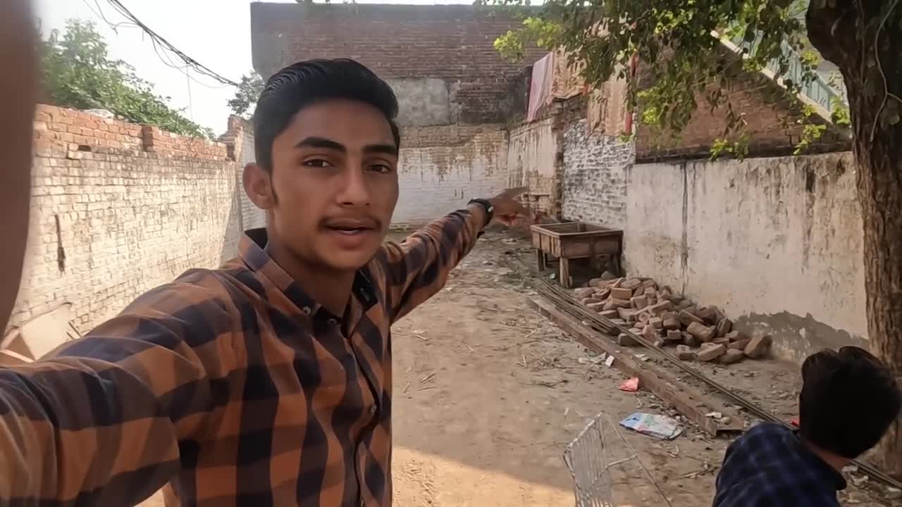 Bakra Pasand Nahi aaya Or Parrot b Mar Gayap7