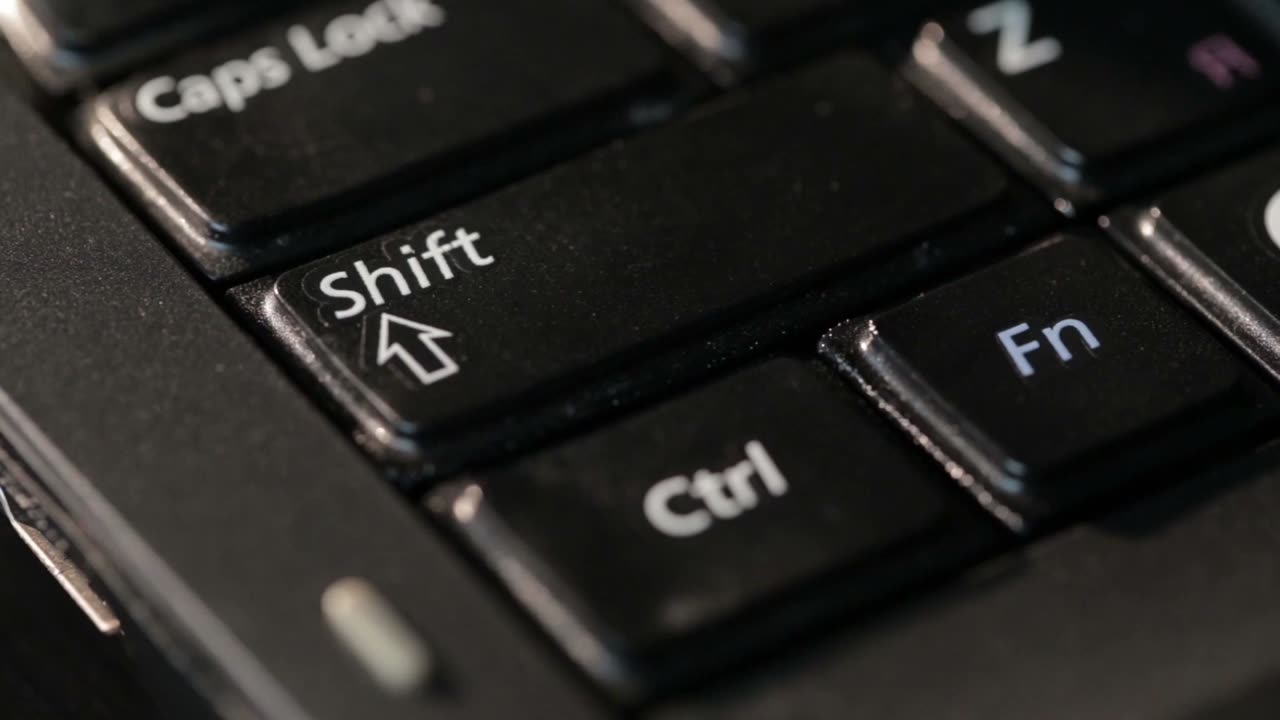 "Retro Party" keyboard modification (Outemu Silent Sky - Redragon Kali K577R)