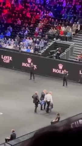 CLIMATE CHANGE PROTESTERS CAN'T DO ANYTHING RIGHT. CAN'T EVEN SET THEMSELVES ON FIRE CORRECTLY