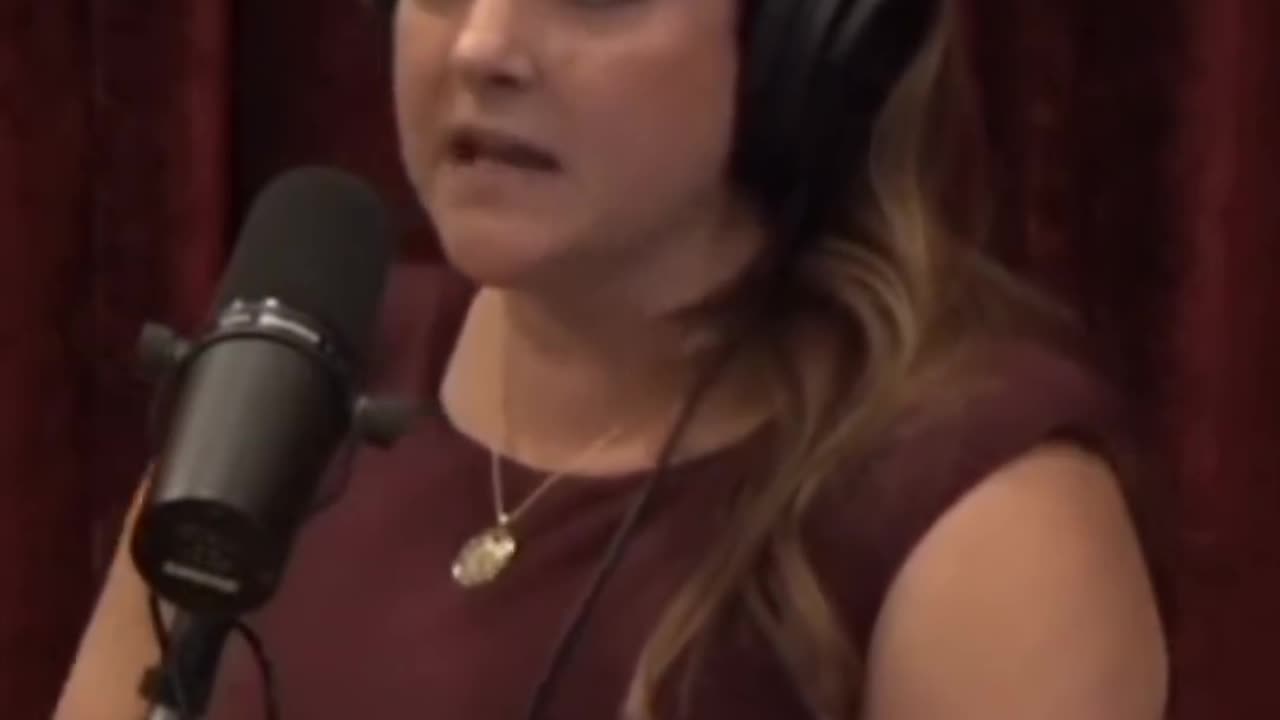 Joe Rogan talks about Corn based and Seed Oils. (Must Watch) This information may shock you.