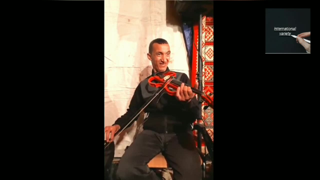 Playing from another planet 🔥 the violin is crying 💯🎻