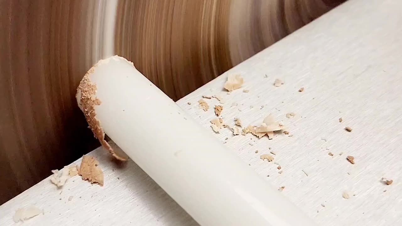 Oddly satisfying video of a candle being sanded