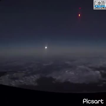 Fighter Jet Proves Flat Earth And The Sun Is Close - SHOCKING