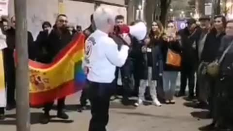 Protestas frente al ministerio de igualdad