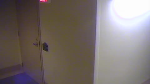 Camera0005USCSBAHallwaySB4-6_2021-01-06_Starting_at_16h20min00s513ms.mp4