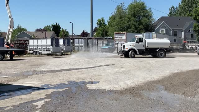 Water Truck 2000 Sterling L7500 2000 Gallon, CAT Diesel, Street Tree Watering Arm