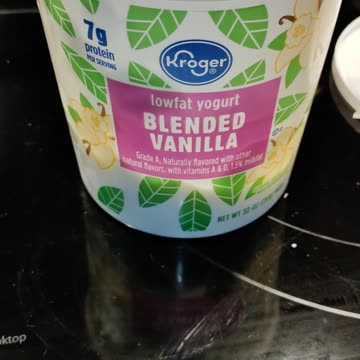 Eating Kroger Blended Vanilla Lowfat Yogurt, Dbn, MI, 9/15/23