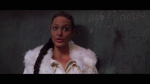 Angelina Jolie Lara Croft Tomb Raider 2 scene 3 remastered 4k