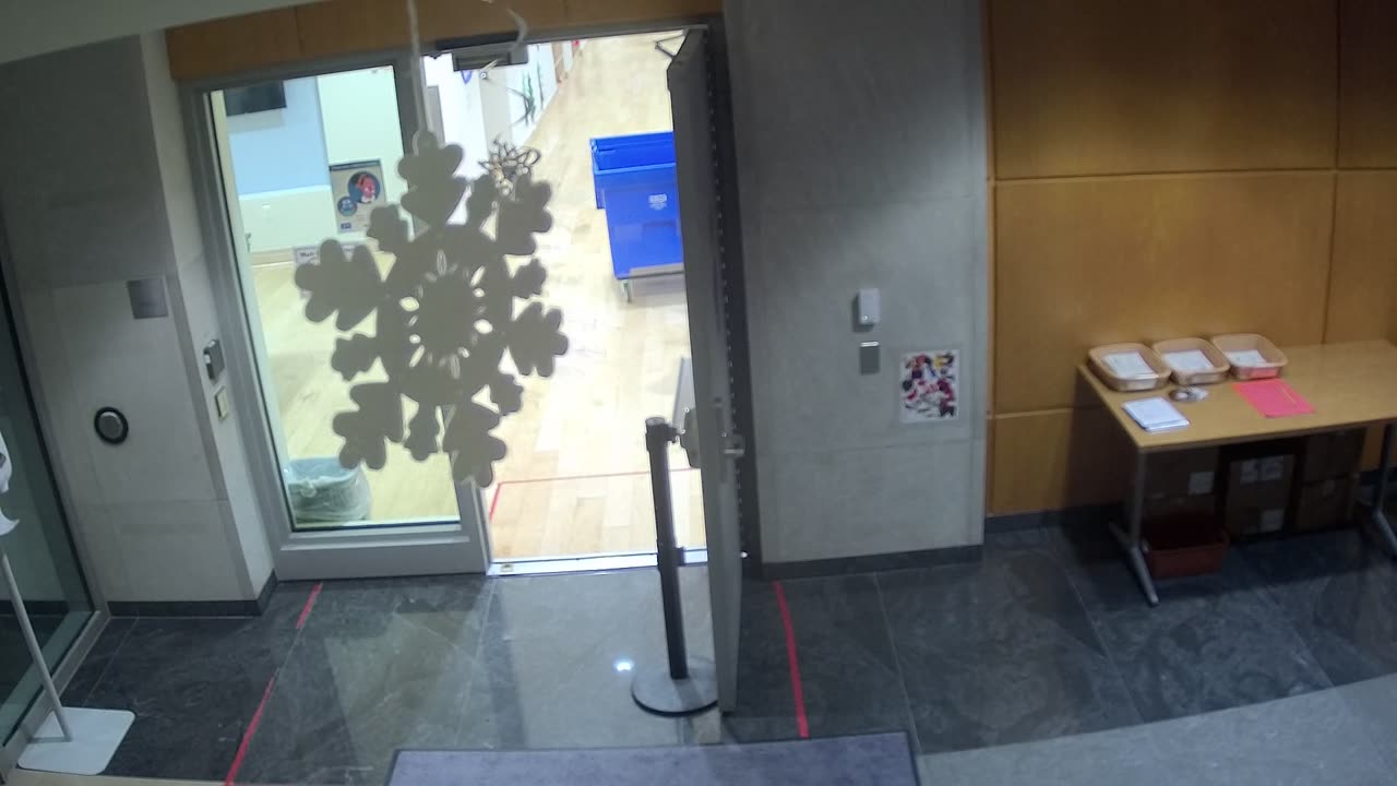 8616OHOB0101B12_2021-01-06_06h07min04s090ms.mp4