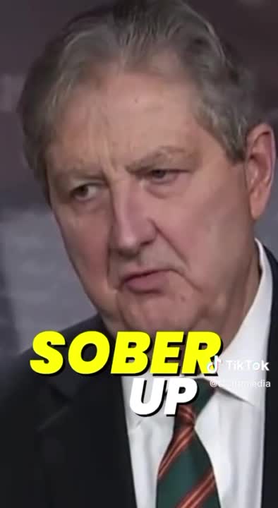 Sen Kennedy | Sober Up 😂