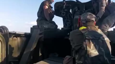 Incredible Footage from Ukrainian MT-12 Field Gun Crew