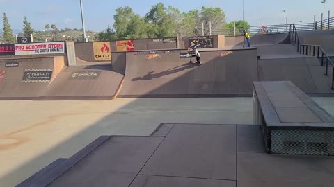 The Twins Riding an Empty Skatepark All to Themselves - Kit Carson Skatepark in Escondido